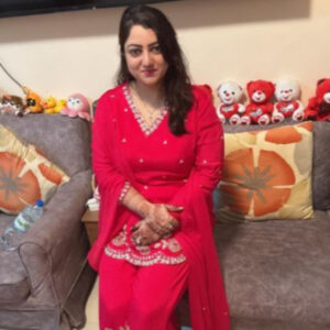 Profile picture of SYEDA AYESHA